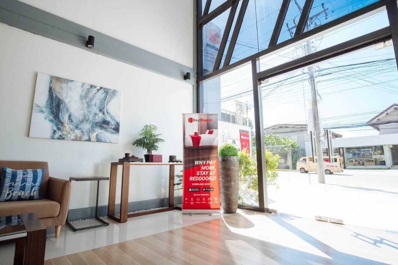 Reddoorz Plus @ As Fortuna Cebu Exteriör bild